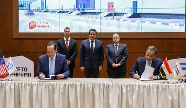 L’Egypte signe un accord de partenariat avec le groupe américain Abbott Pharma pour la fabrication locale de médicaments
