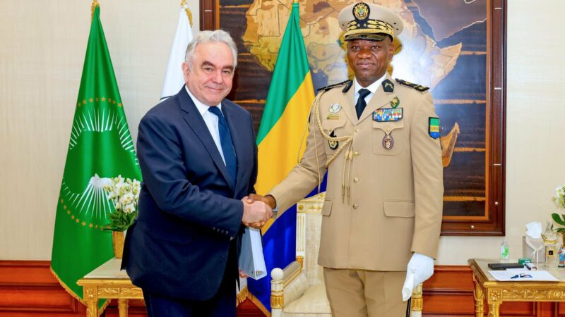 Les États-Unis soutiennent les efforts déployés par le Gabon pour mettre en œuvre un processus politique inclusif
