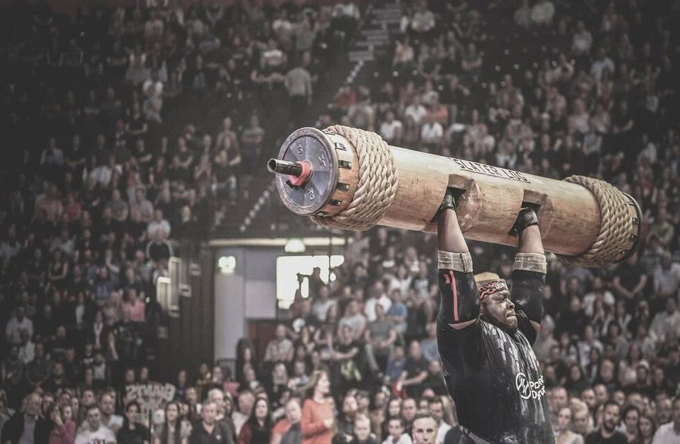 Le Burkinabè Iron Biby demeure champion du monde au log lift