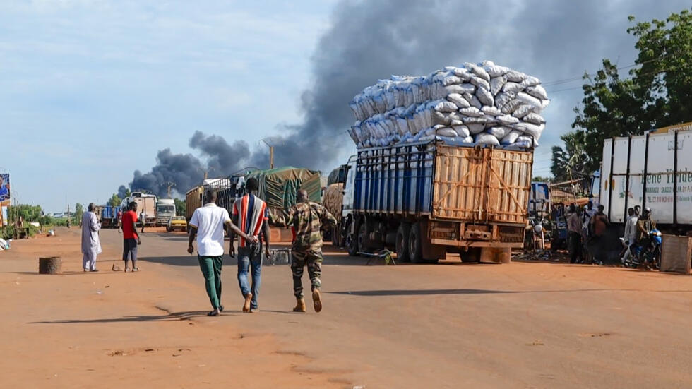 Mali: L’attaque inédite du JNIM à Bamako ce 17 septembre relance les spéculations autour de la lutte anti-terroriste au Sahel