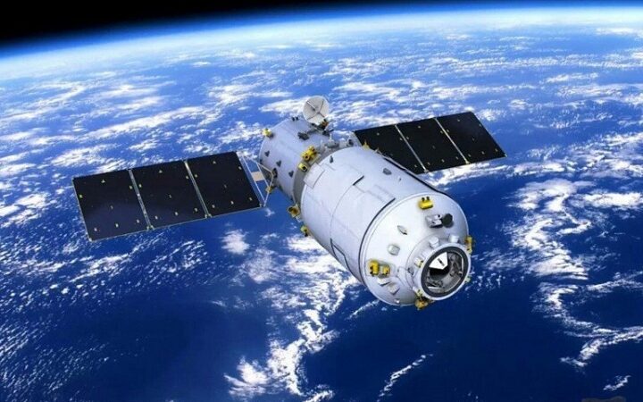 Le Zimbabwe met en orbite son deuxième satellite d’observation de la Terre «ZimSat-2»