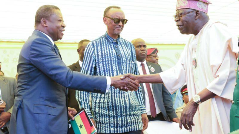 Le Président burkinabè, Ibrahim Traoré «guest star» de la cérémonie d’investiture du président ghanéen, John Mahama