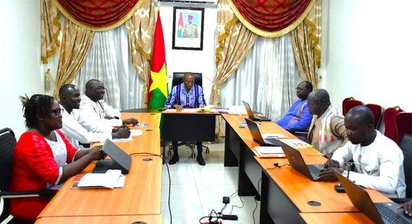 Burkina Faso : La Primature entame l’évaluation des contrats d’objectifs 2024 des membres du gouvernement