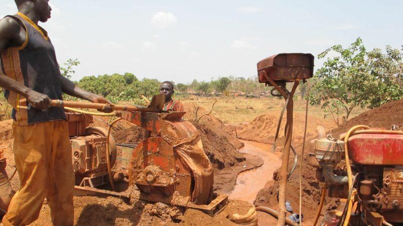 Suspension au Mali, des permis d’exploitation des mines artisanales pour les étrangers